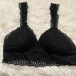 Aerie Bralette- Black Adjustable Strap